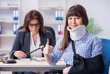 Abogado de derecho de lesión personal en Washington - Carlos López